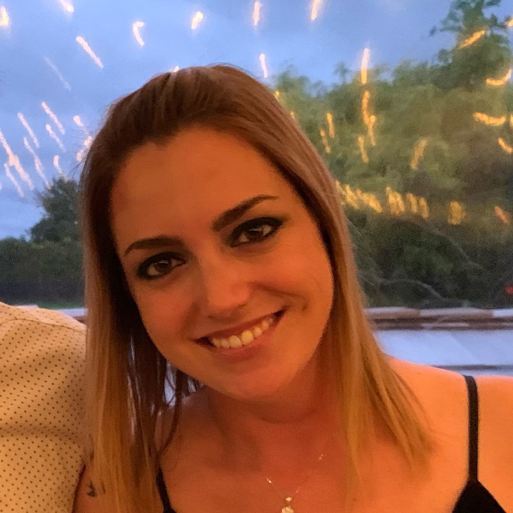 Meet your Posher, Emily